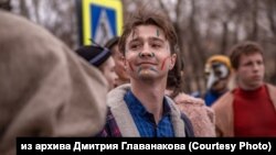 Первомайский перформанс томских художников