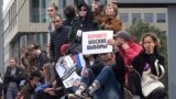 A meeting on Sakharov Avenue in Moscow